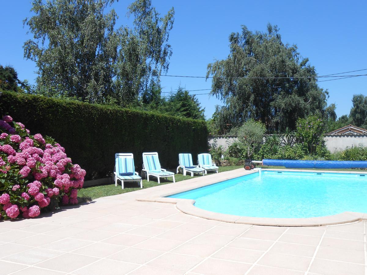 Civrieux Le Relais Du Grand Logis B&B 외부 사진