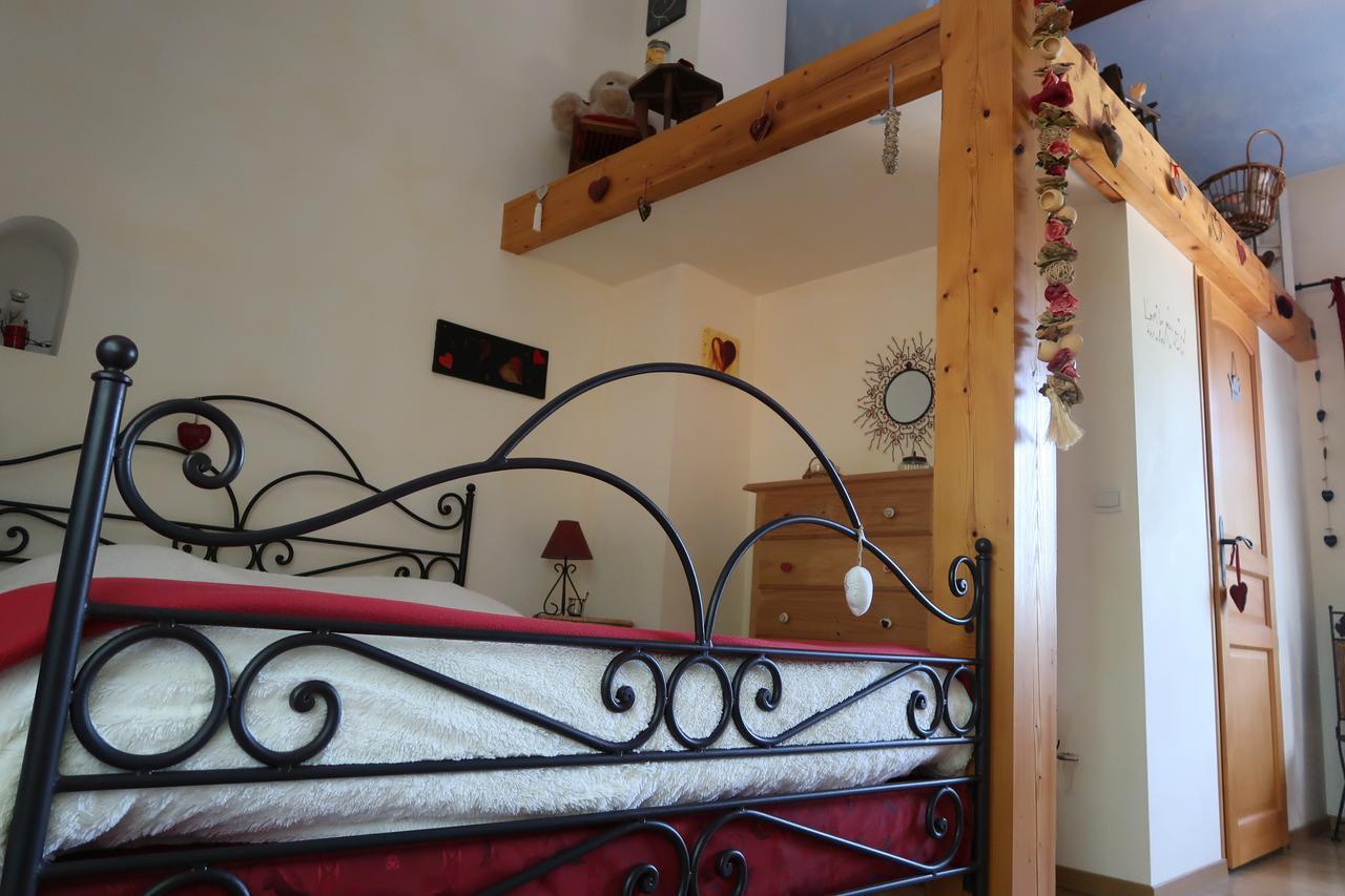 Civrieux Le Relais Du Grand Logis B&B 외부 사진